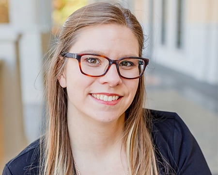 Lauren-Crawford-(career-advisor)--450-x-500